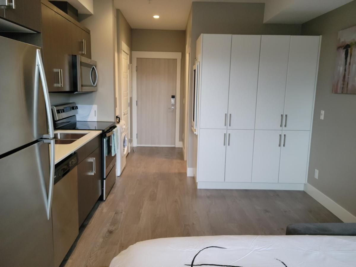 Cozy Studio Suite, 15Min Walk To Downtown Kelowna Exteriör bild